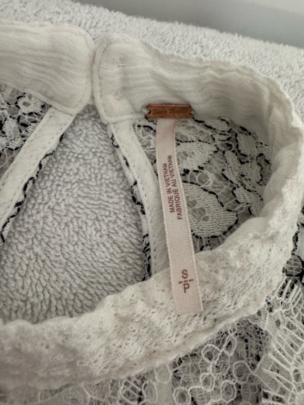 Free People - “Tell Tale” Cutout Lace Tunic Mini Dress, Small - Picture 8 of 8